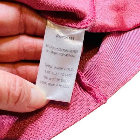 WOW Couture Pink Bandage Pencil Skirt - Size Small - Picture 11 of 16